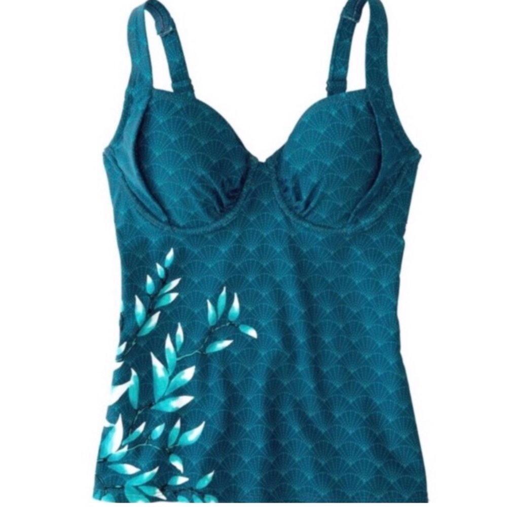 Title Nine Teal Floral-Accent Tankini Top